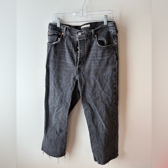 Levi’s Ribcage Straight Ankle Jeans - Picture 2 of 5